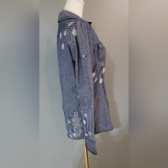 Roar Denim with Blue Distressed Embellished Embroidered Rock n Roll cowgirl - Picture 4 of 9